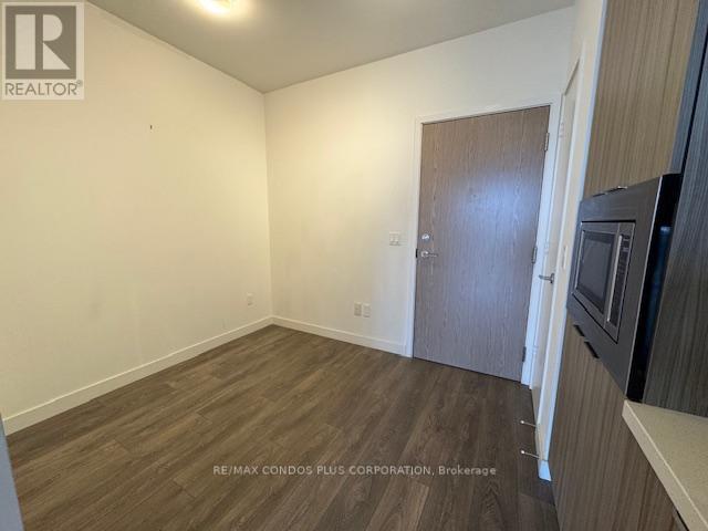 1202 - 215 Queen Street W, Toronto, Ontario  M5V 0P5 - Photo 9 - C12932420