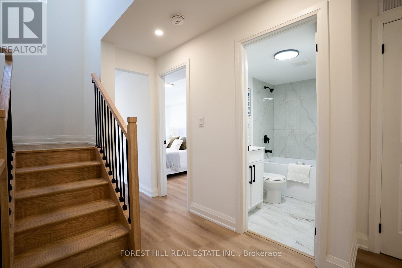 A - 1 Dunsmore Garden, Toronto, Ontario  M3H 3M1 - Photo 35 - C12932452