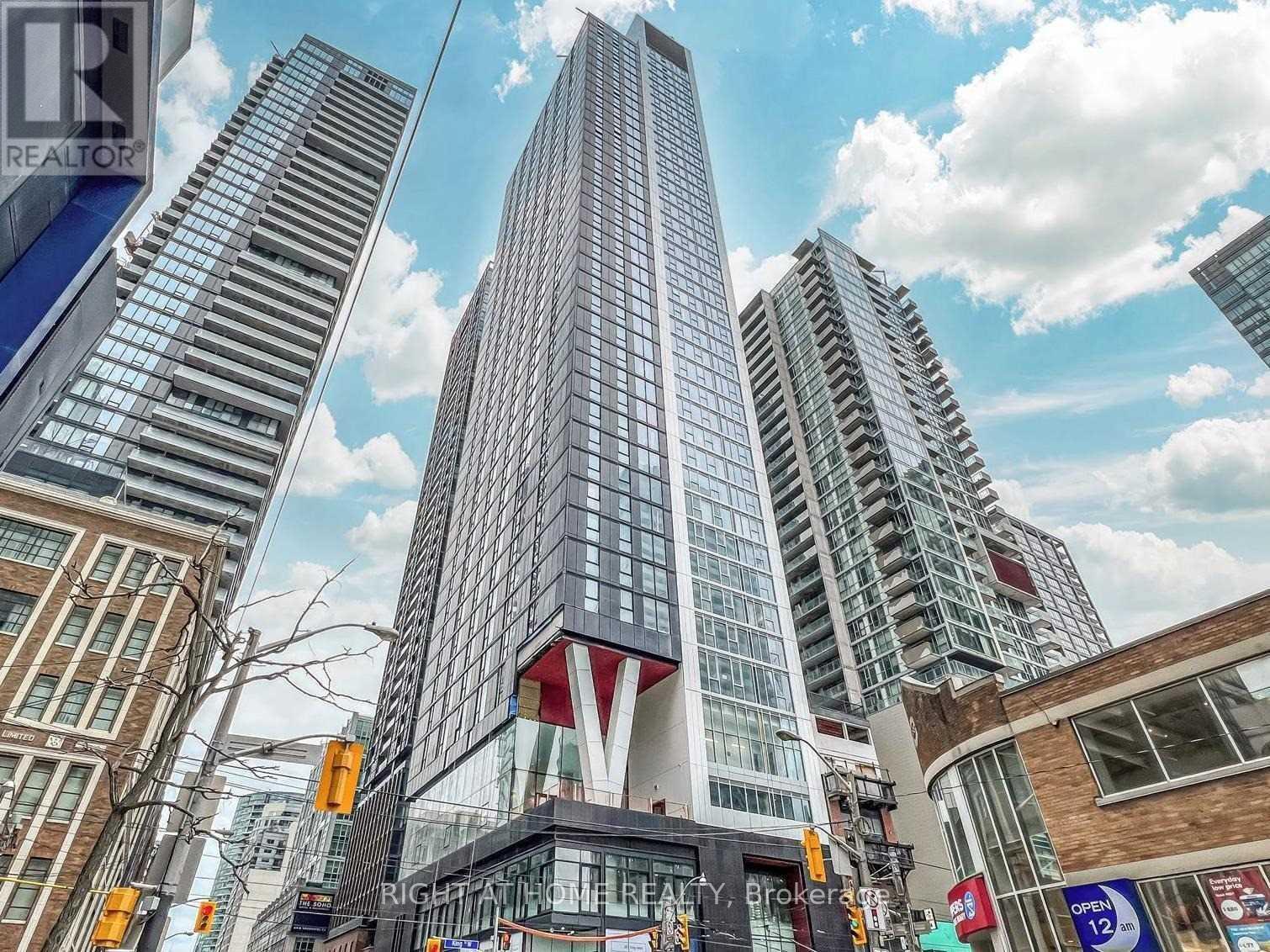 909 - 357 King Street W, Toronto, Ontario  M5V 1K1 - Photo 2 - C12932462