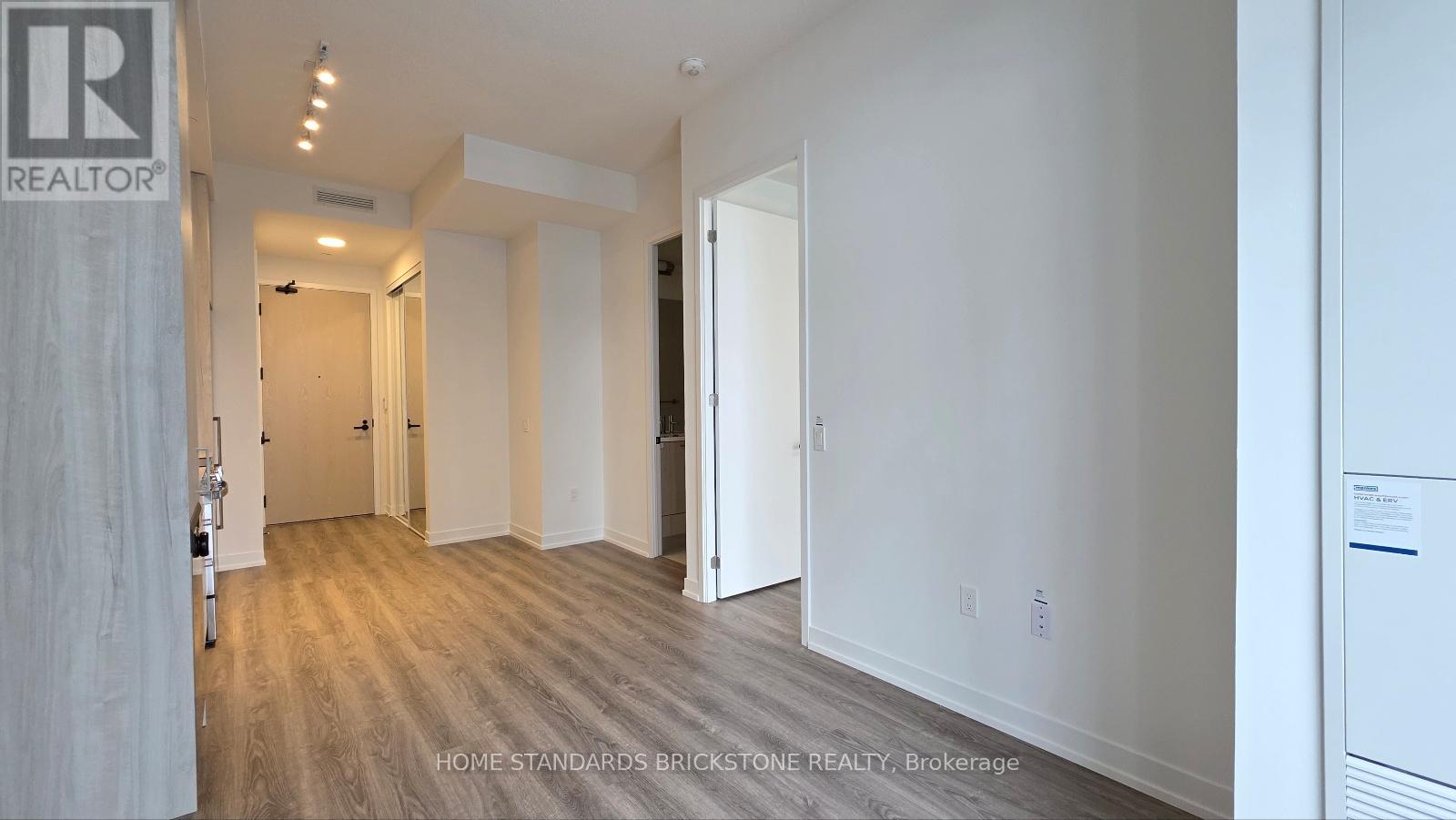 3216 - 195 Commerce Street, Vaughan, Ontario  L4K 0P9 - Photo 9 - N12932440