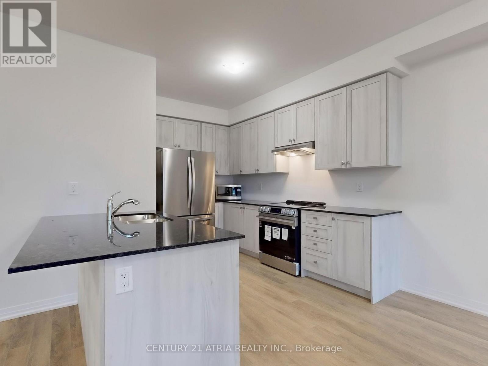 16 Harold Wilson Lane, Richmond Hill, Ontario L4S 1N5 - Photo 9 - N12932442