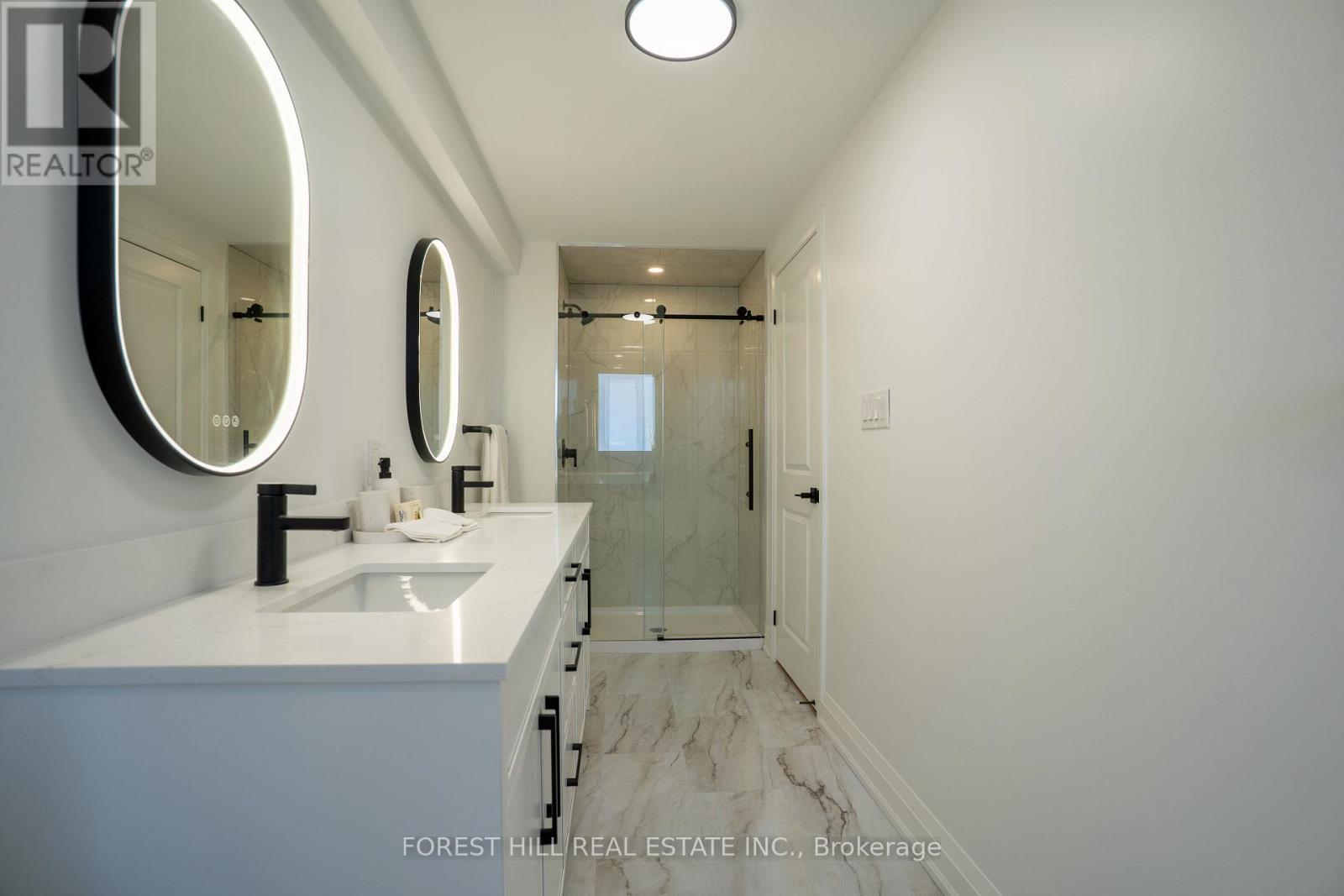 A - 5 Hopperton Drive, Toronto, Ontario  M2L 2S5 - Photo 33 - C12932402