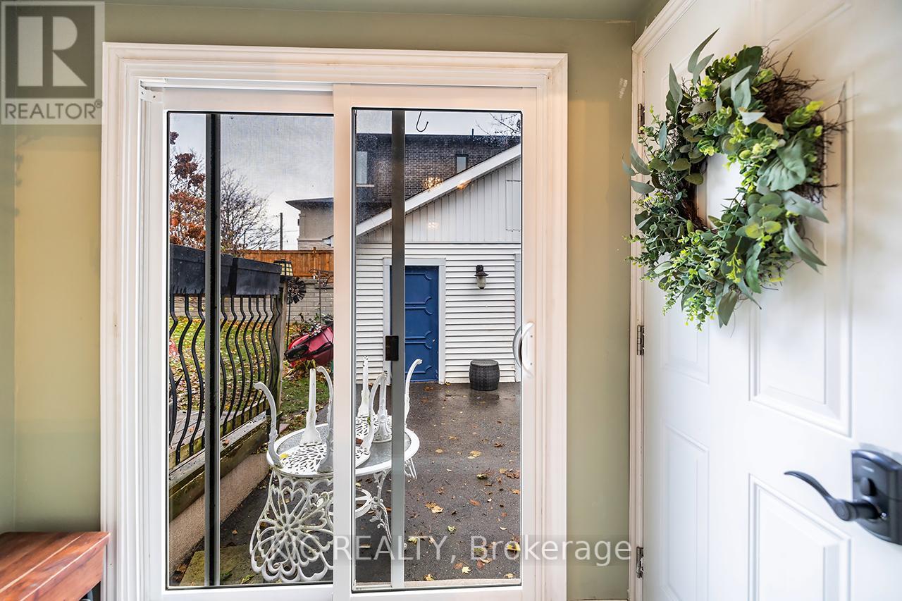 612 Maple Street W, Whitby, Ontario  L1N 3A2 - Photo 28 - E12929592