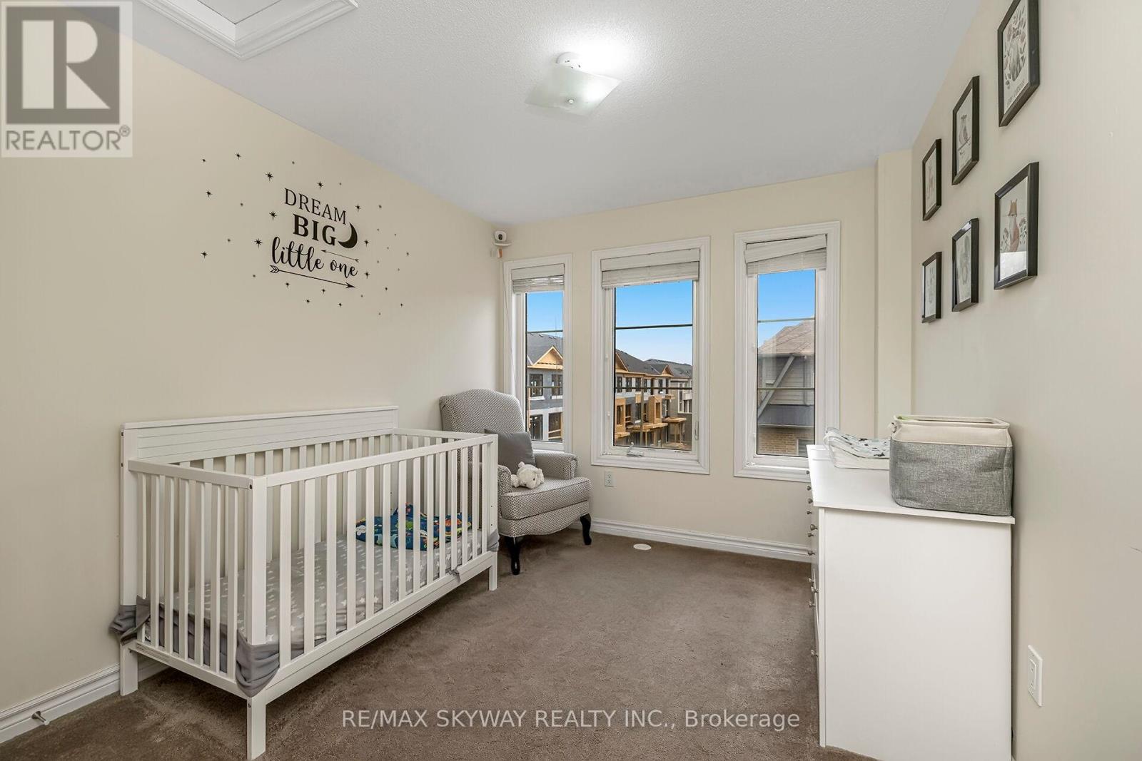 10 - 200 Veterans Drive, Brampton, Ontario  L7A 4S6 - Photo 22 - W12932436