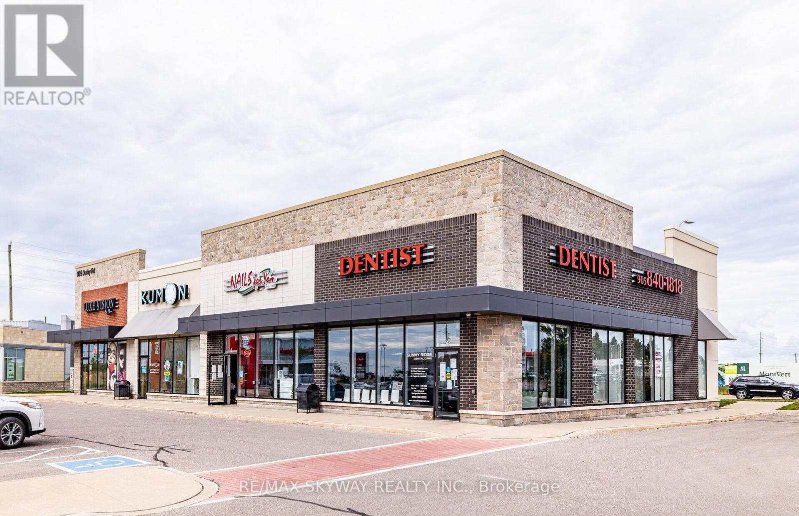 10 - 200 Veterans Drive, Brampton, Ontario  L7A 4S6 - Photo 32 - W12932436