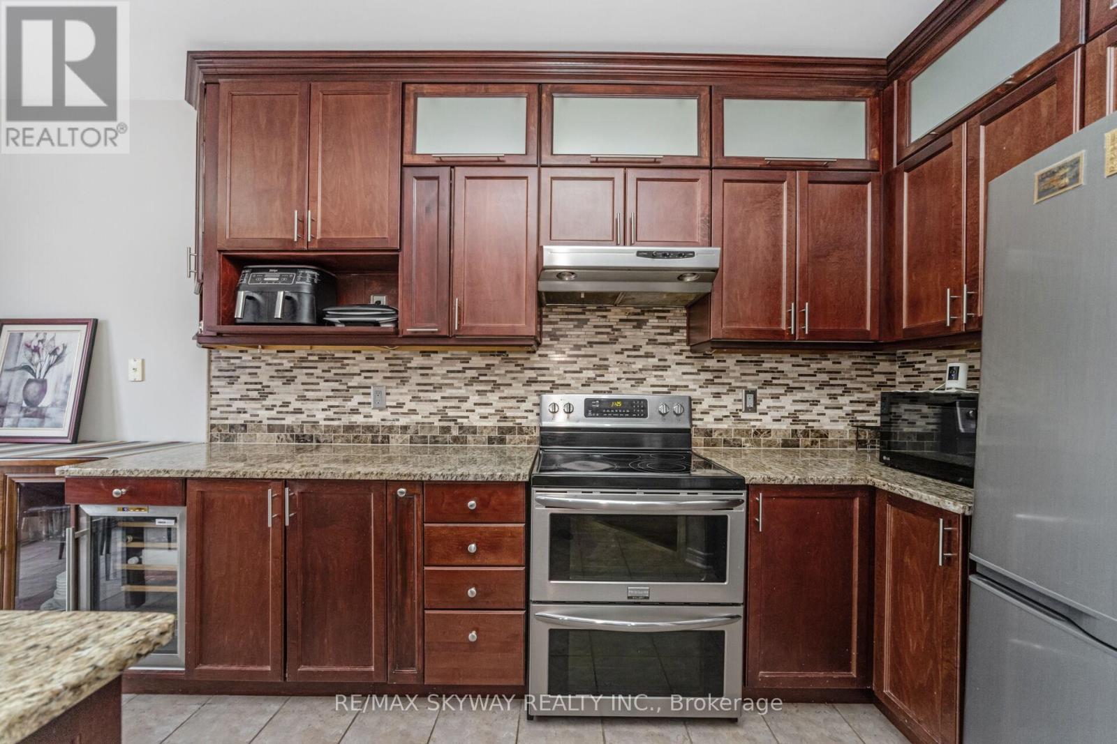 87 Ashdale Road, Brampton, Ontario  L6Y 5M9 - Photo 18 - W12932438