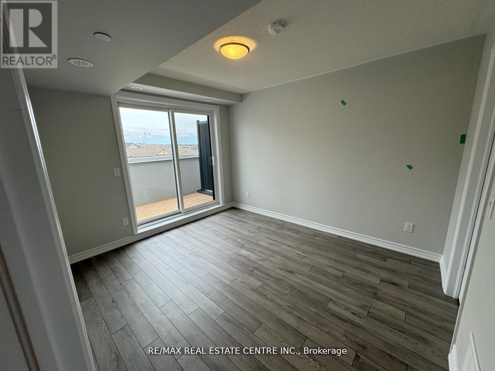 346 - 349 Wheat Boom Drive, Oakville, Ontario  L6H 7X5 - Photo 10 - W12932458