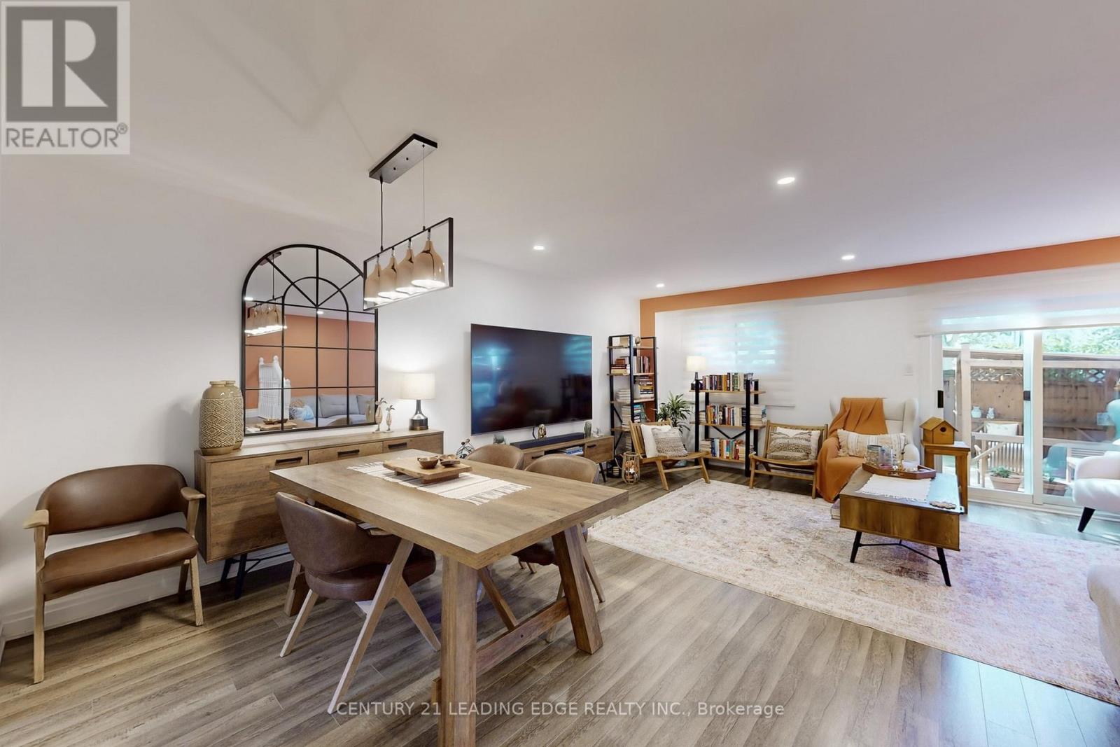 589 Francis Road E, Burlington, Ontario  L7T 3X6 - Photo 10 - W12932488