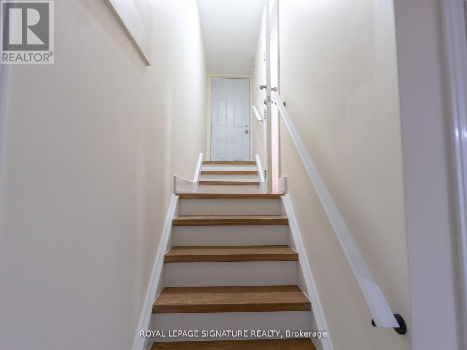 Lower - 854 Yates Drive, Milton, Ontario  L9T 0E5 - Photo 2 - W12932492