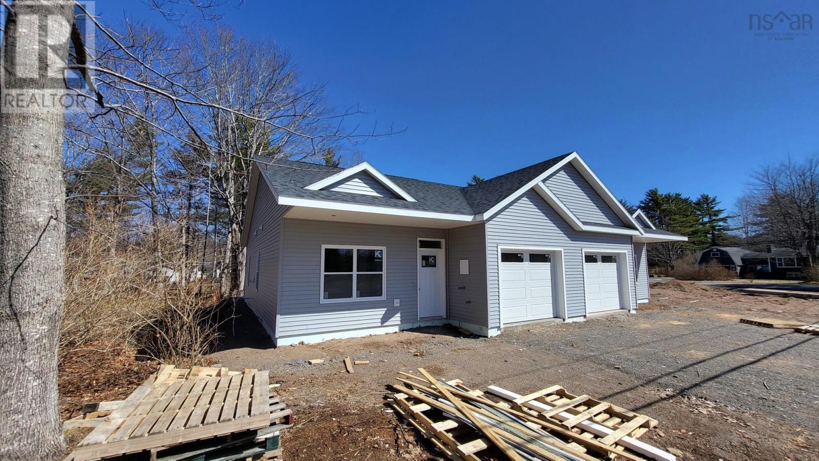 1435 Princess Crescent, Coldbrook, Nova Scotia