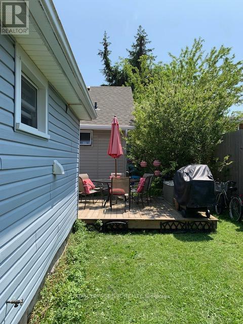 75 Cambridge Road E, Fort Erie, Ontario  L0S 1B0 - Photo 23 - X12932468