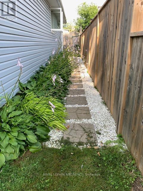 75 Cambridge Road E, Fort Erie, Ontario  L0S 1B0 - Photo 27 - X12932468