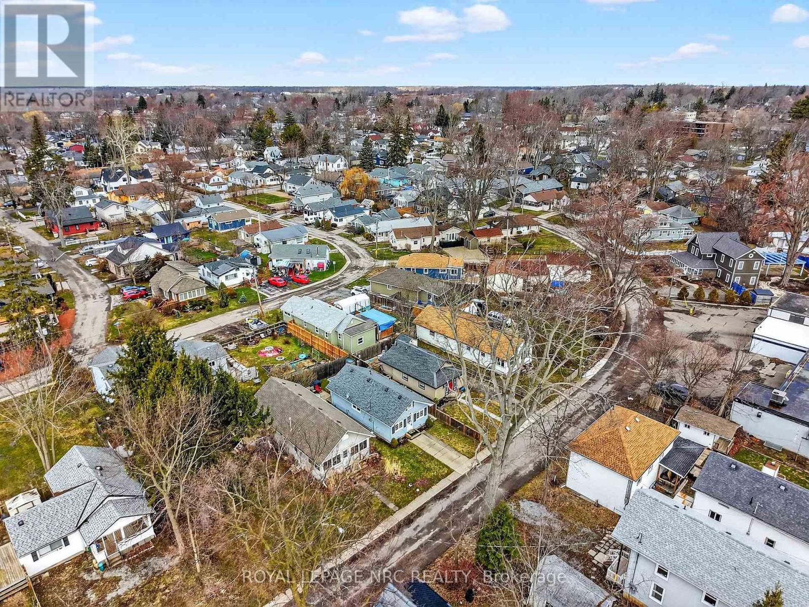 75 Cambridge Road E, Fort Erie, Ontario  L0S 1B0 - Photo 31 - X12932468