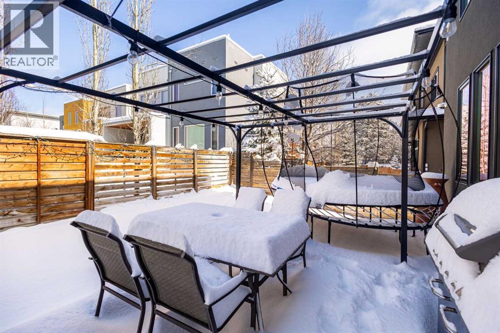 73 Wexford Crescent Sw, Calgary, Alberta  T3H 0H1 - Photo 48 - A2296898