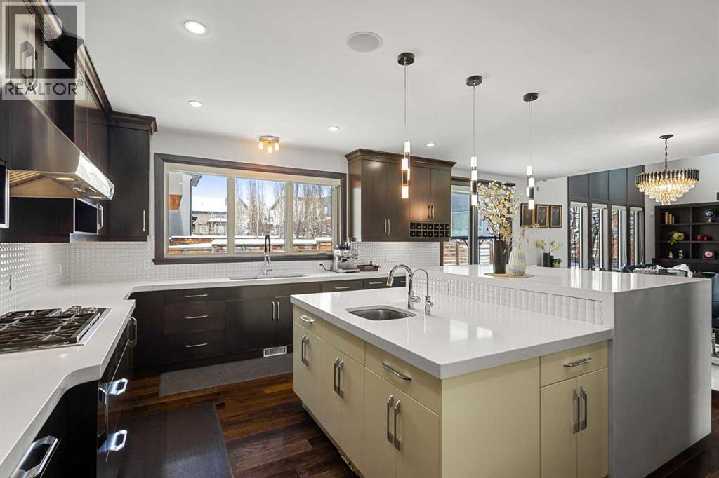 73 Wexford Crescent Sw, Calgary, Alberta  T3H 0H1 - Photo 13 - A2296898