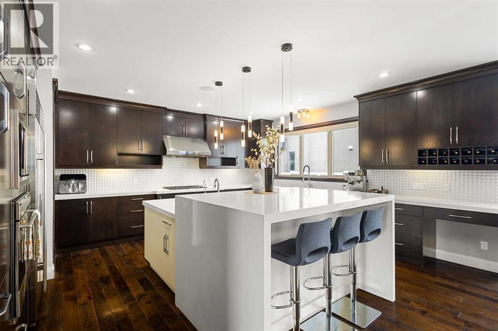 73 Wexford Crescent Sw, Calgary, Alberta  T3H 0H1 - Photo 12 - A2296898