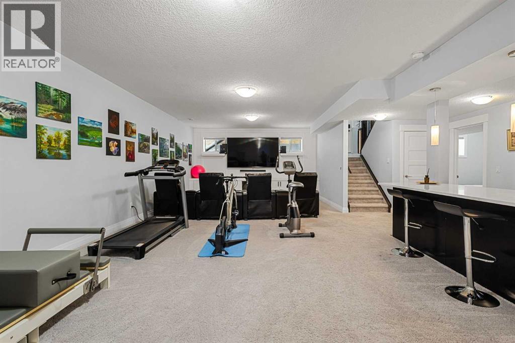 73 Wexford Crescent Sw, Calgary, Alberta  T3H 0H1 - Photo 36 - A2296898