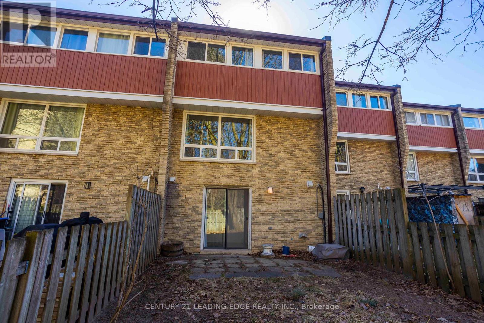 15 - 915 Inverhouse Drive, Mississauga, Ontario  L5J 4B2 - Photo 30 - W12775842