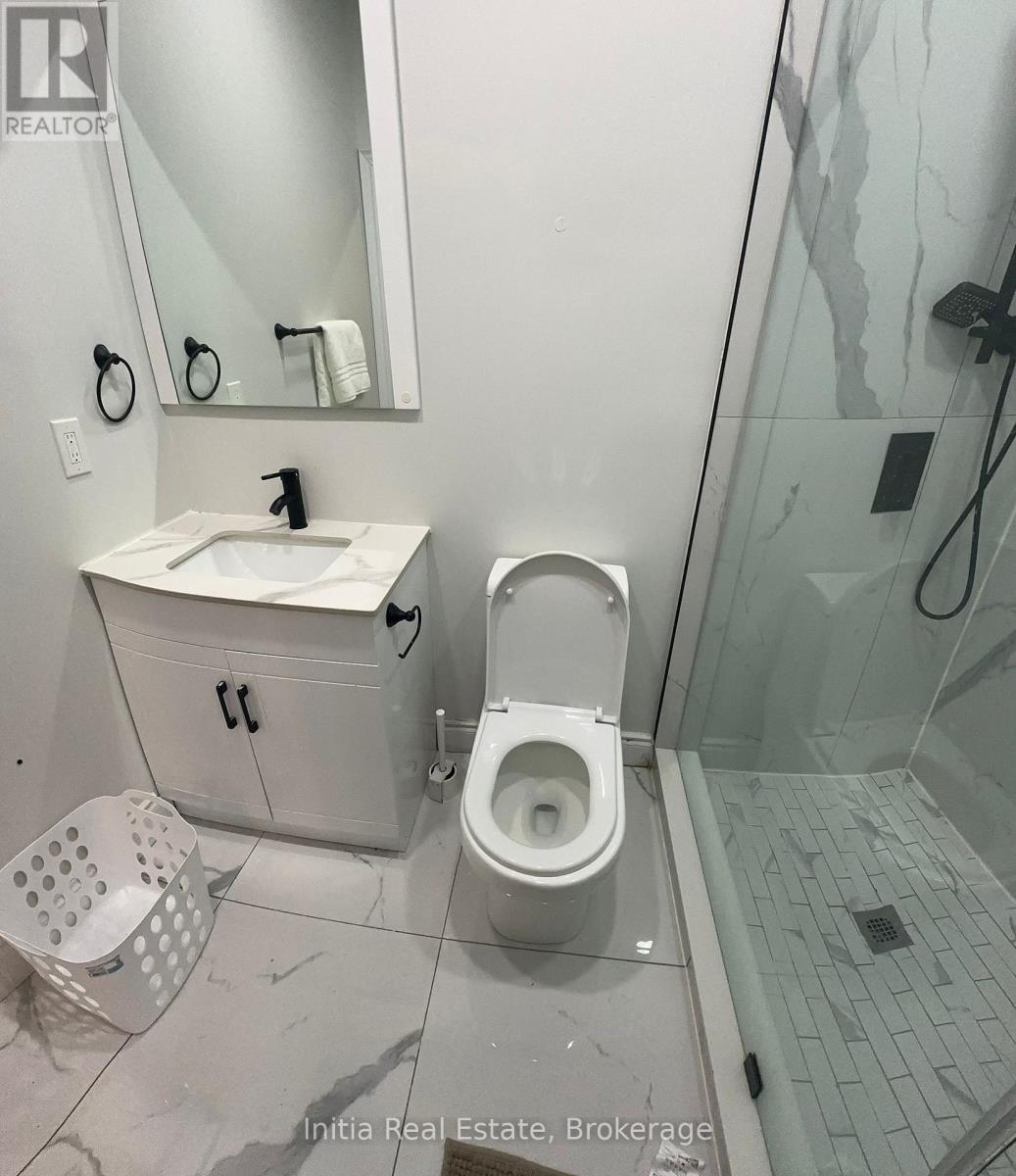 3212 Preserve Drive, Oakville, Ontario  L6M 0W6 - Photo 9 - W12898054