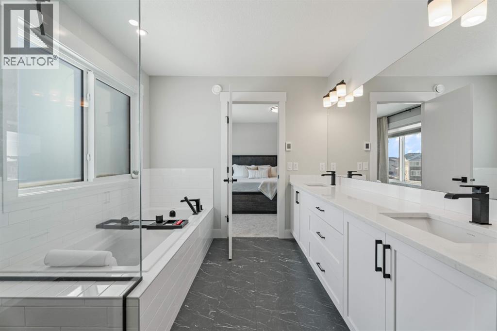 235 Chelsea Park, Chestermere, Alberta  T1X 2T3 - Photo 31 - A2289664