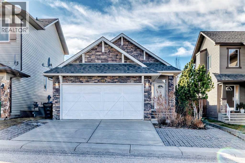 160 Cougartown Close SW, Calgary, Alberta