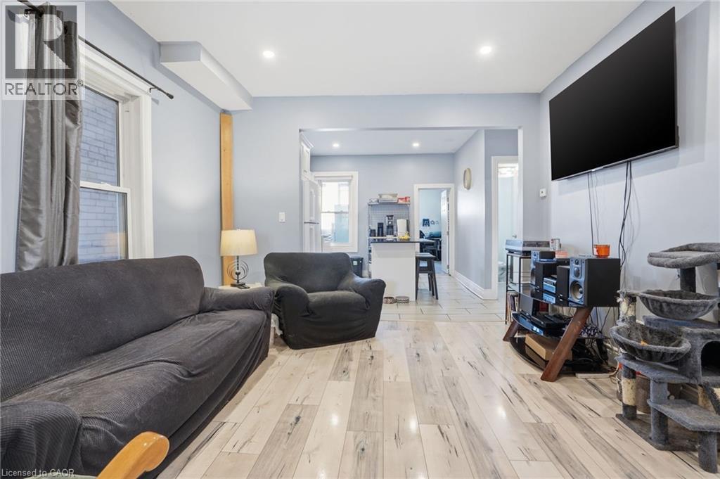 75 Niagara Street, Hamilton, Ontario  L8L 6A4 - Photo 12 - 40815294