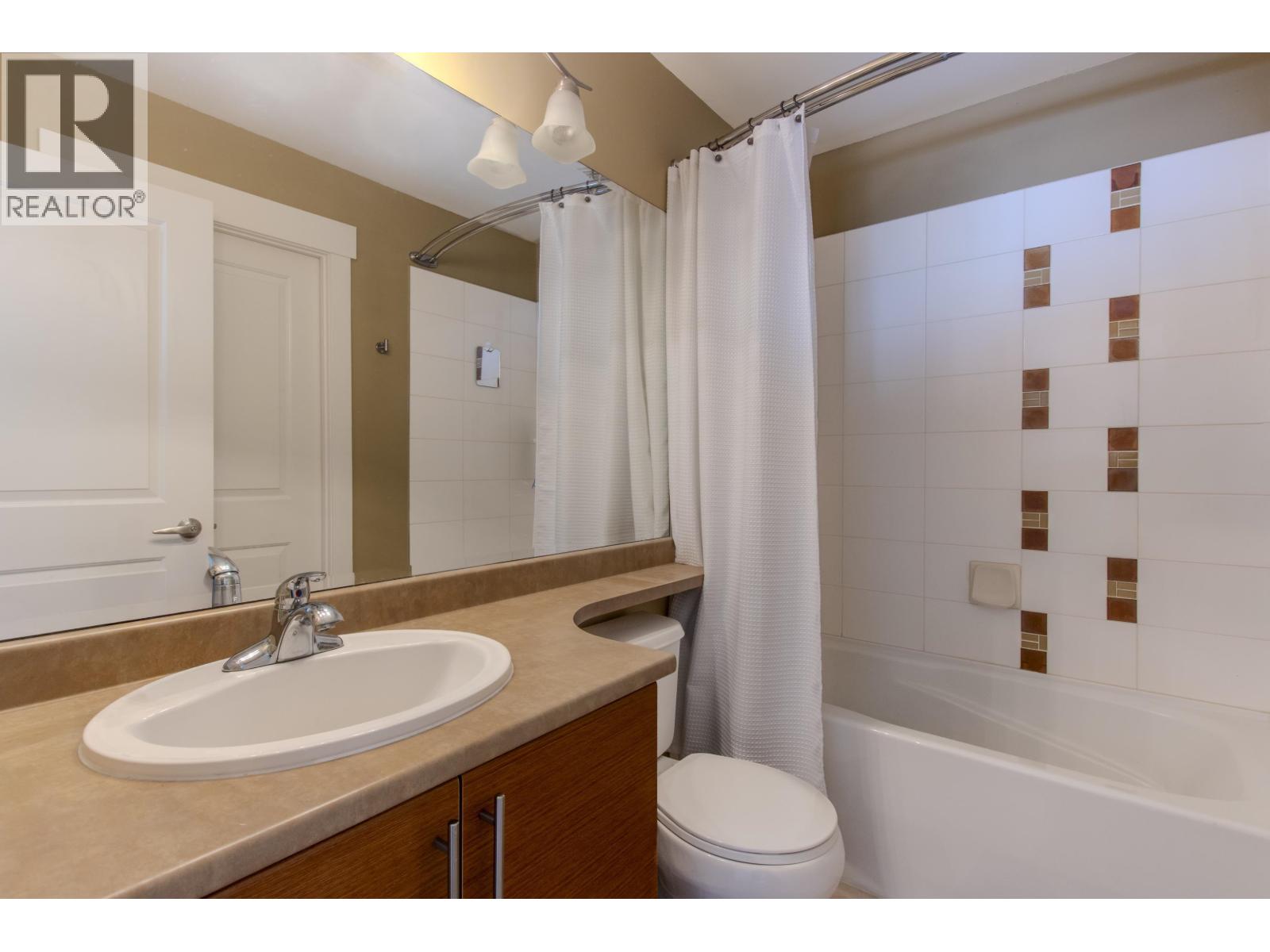 201 1174 Wingtip Place, Squamish, British Columbia  V8B 0N4 - Photo 17 - R3091873