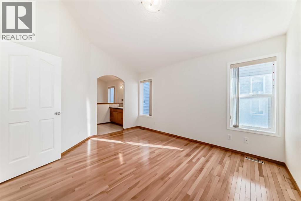 160 Cougartown Close SW, Calgary, Alberta  T3H 0B1 - Photo 24 - A2295330