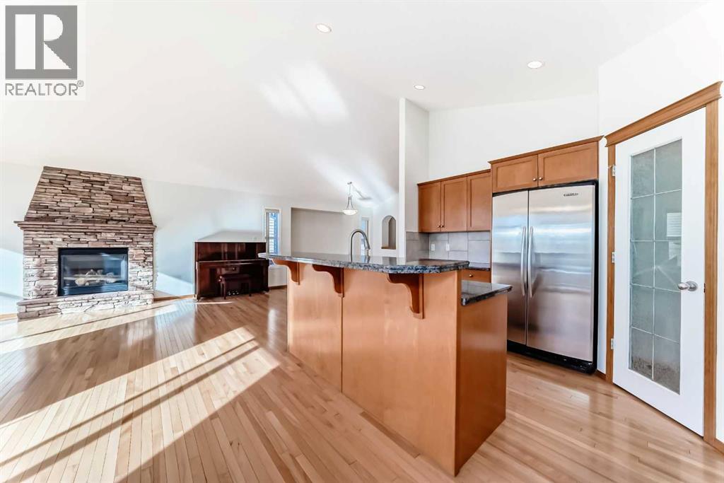 160 Cougartown Close SW, Calgary, Alberta  T3H 0B1 - Photo 12 - A2295330