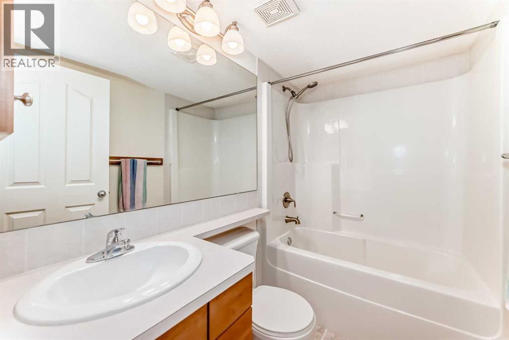 160 Cougartown Close SW, Calgary, Alberta  T3H 0B1 - Photo 40 - A2295330