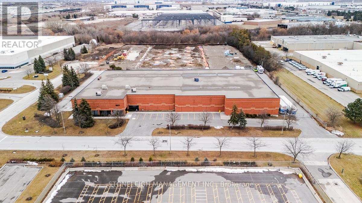 1901 Forbes Street, Whitby, Ontario  L1N 9A7 - Photo 3 - E12932502