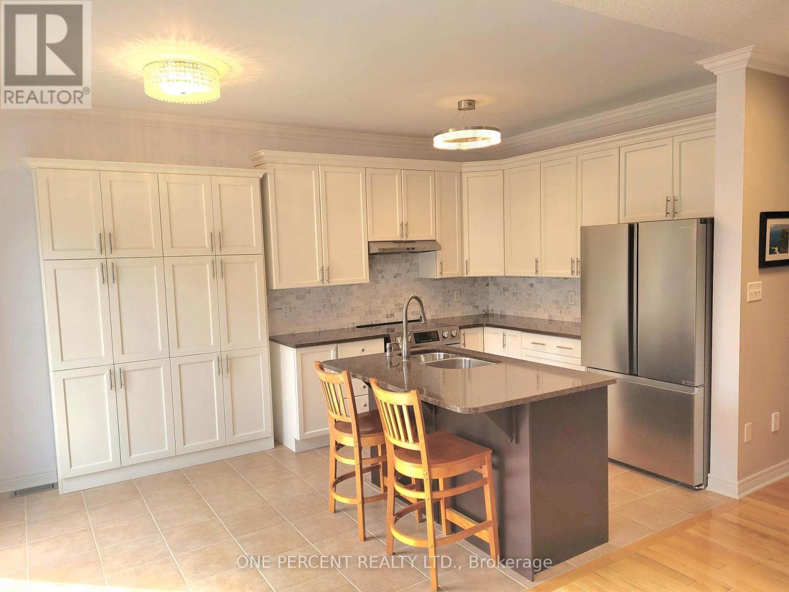 19 Lundy Drive, Markham, Ontario  L6B 0G1 - Photo 14 - N12932500