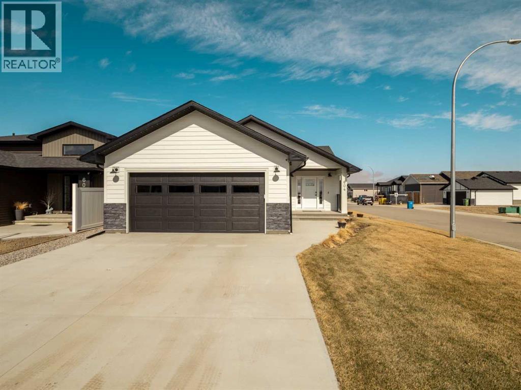 604 Parkside Green, Coaldale, Alberta  T1M 0E8 - Photo 2 - A2296334