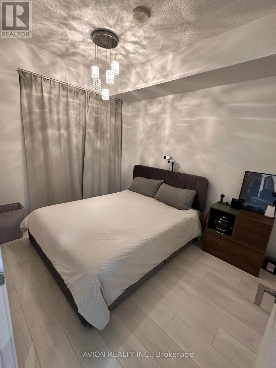 2202 - 2212 Lake Shore Boulevard W, Toronto, Ontario  M8V 0C2 - Photo 8 - W12932506