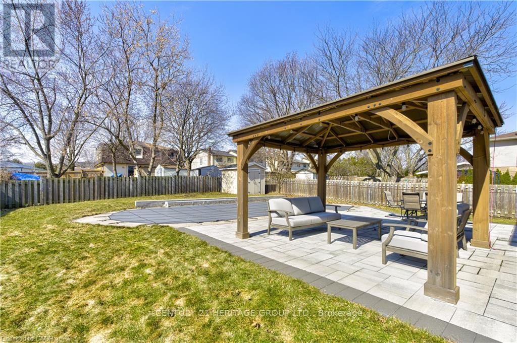 2325 Montgomery Drive, Burlington, Ontario  L7P 4J9 - Photo 36 - W12932510