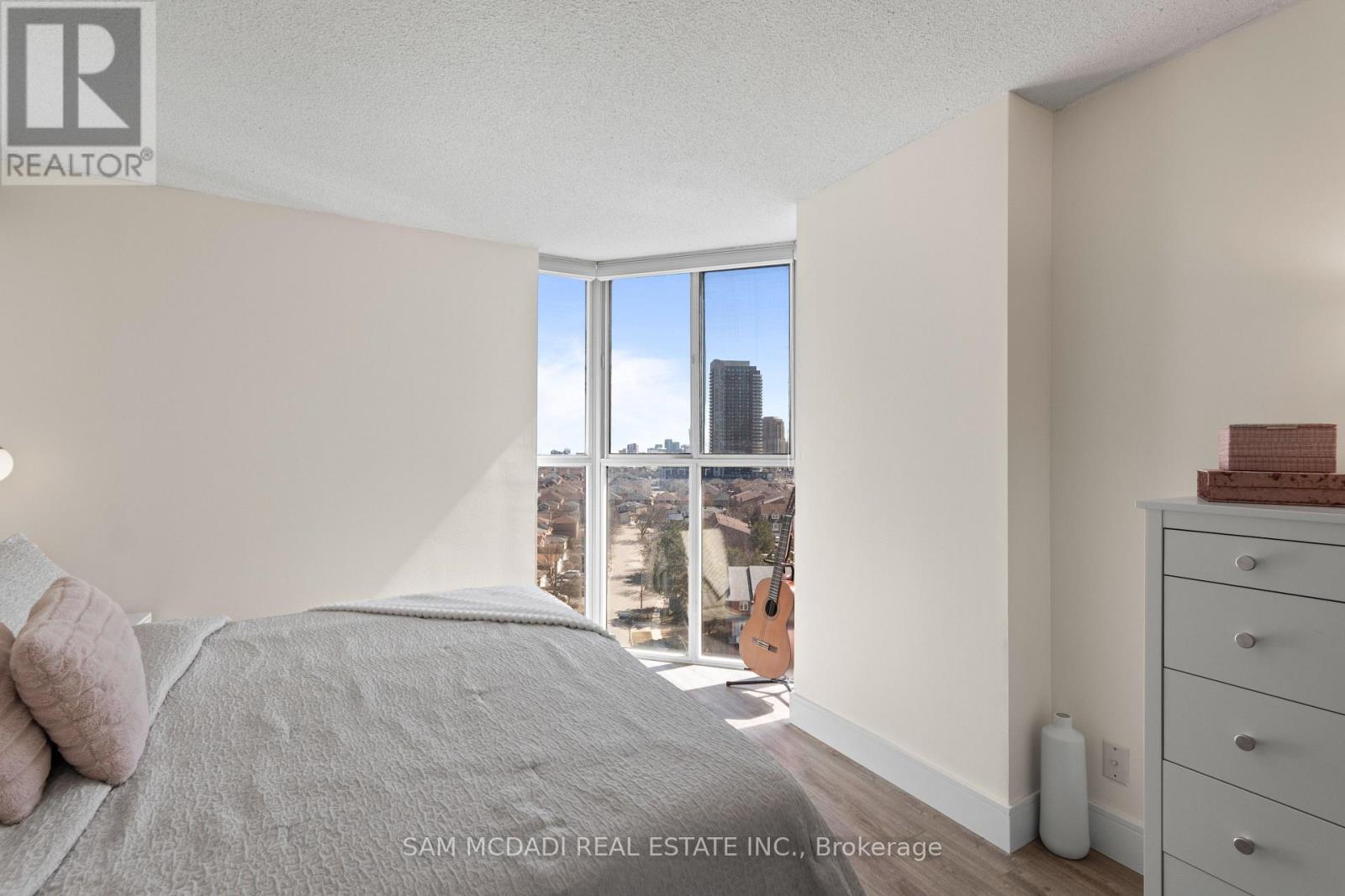 1111 - 35 Trailwood Drive, Mississauga, Ontario L4Z 3L6 - Photo 13 - W12932518