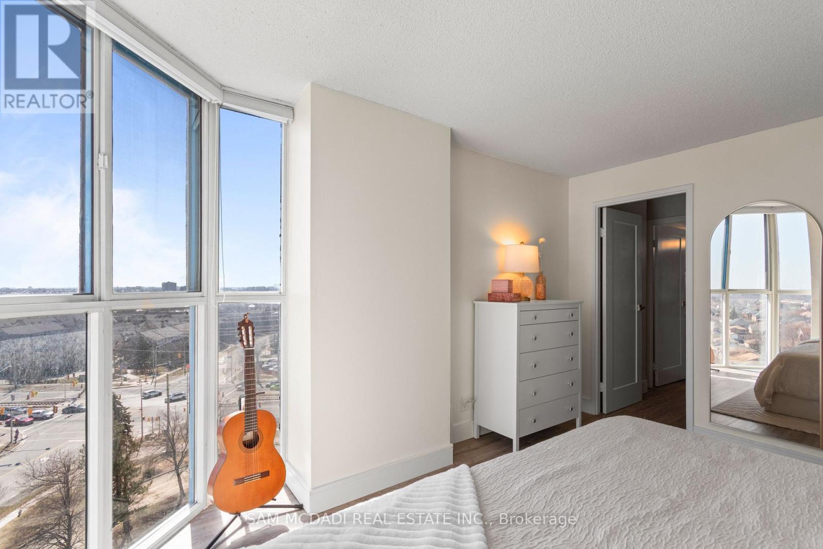 1111 - 35 Trailwood Drive, Mississauga, Ontario L4Z 3L6 - Photo 14 - W12932518