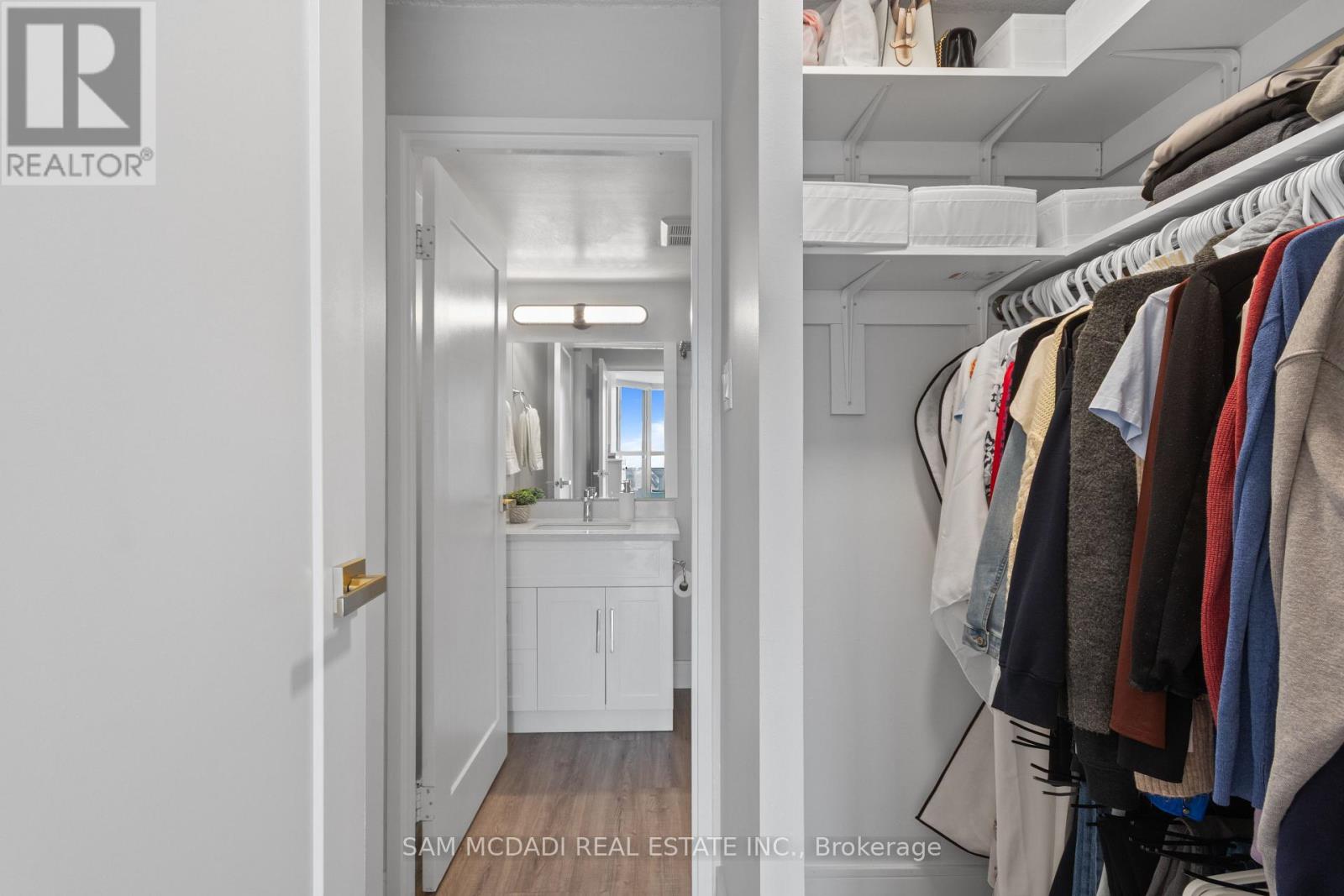 1111 - 35 Trailwood Drive, Mississauga, Ontario L4Z 3L6 - Photo 15 - W12932518