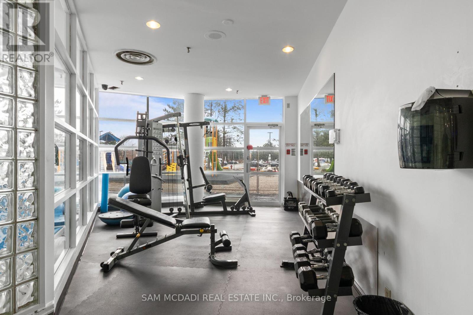 1111 - 35 Trailwood Drive, Mississauga, Ontario L4Z 3L6 - Photo 21 - W12932518