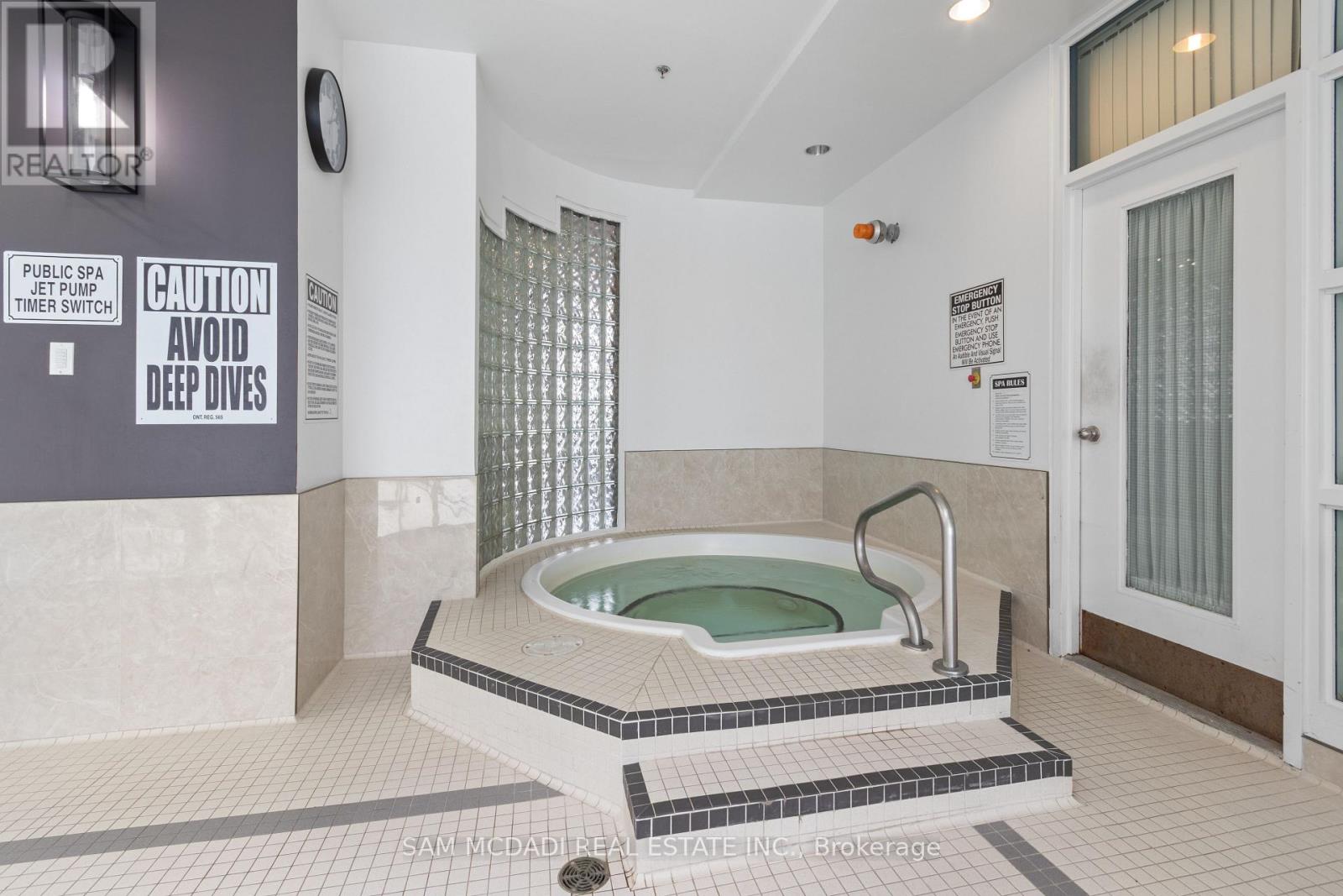 1111 - 35 Trailwood Drive, Mississauga, Ontario L4Z 3L6 - Photo 23 - W12932518