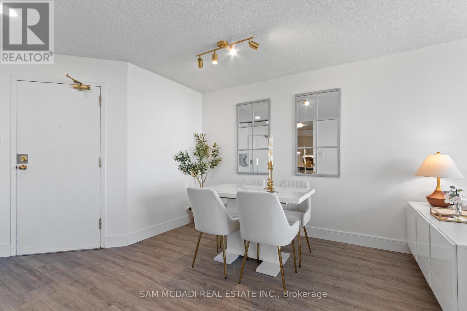 1111 - 35 Trailwood Drive, Mississauga, Ontario L4Z 3L6 - Photo 3 - W12932518