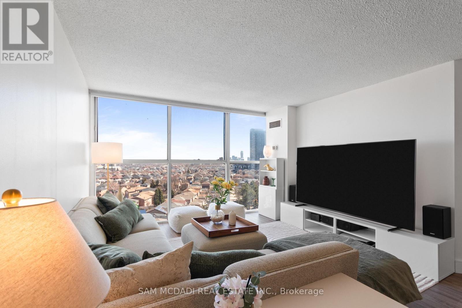 1111 - 35 Trailwood Drive, Mississauga, Ontario L4Z 3L6 - Photo 7 - W12932518