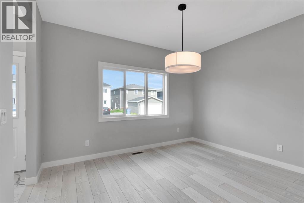 157 Dawson Wharf View, Chestermere, Alberta  T1X 2W1 - Photo 11 - A2294303