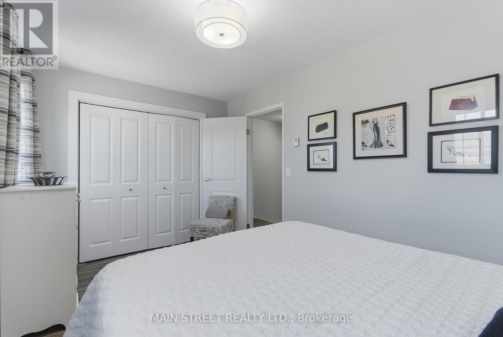 2 - 110 Silvan Drive, Welland, Ontario  L3C 6C3 - Photo 16 - X12932522