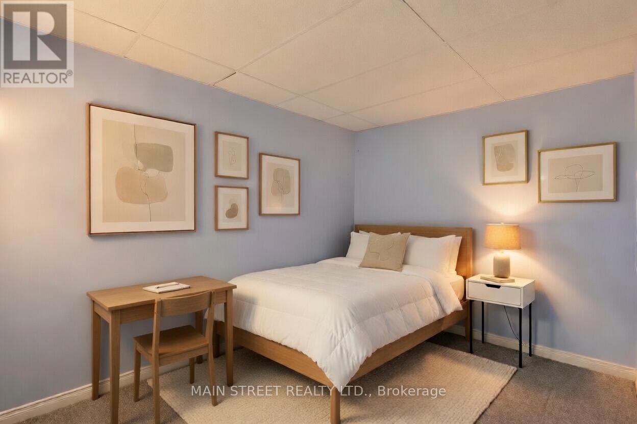 2 - 110 Silvan Drive, Welland, Ontario  L3C 6C3 - Photo 27 - X12932522