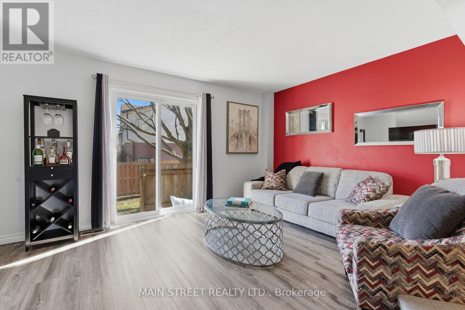 2 - 110 Silvan Drive, Welland, Ontario  L3C 6C3 - Photo 9 - X12932522