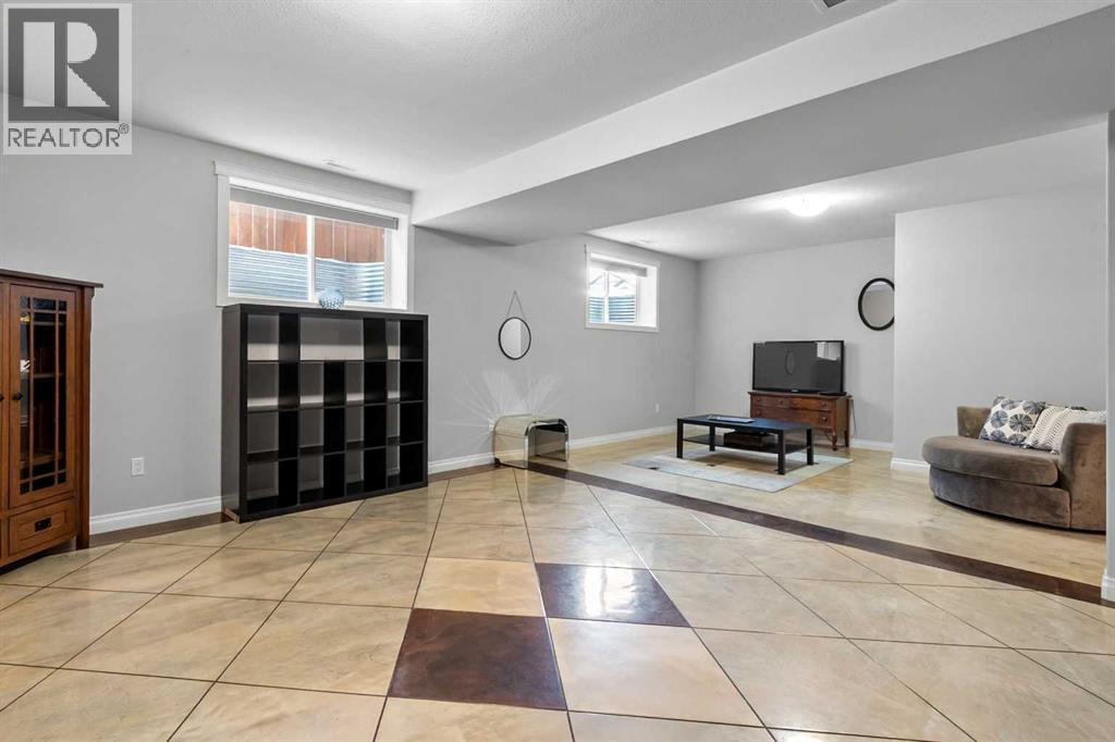 6 Vera Close, Olds, Alberta  T4H 0C4 - Photo 31 - A2274392