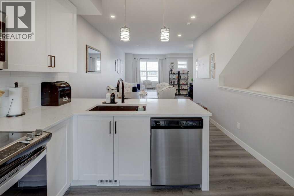 703, 115 Sagewood Drive Sw, Airdrie, Alberta  T4B 4V6 - Photo 6 - A2281530