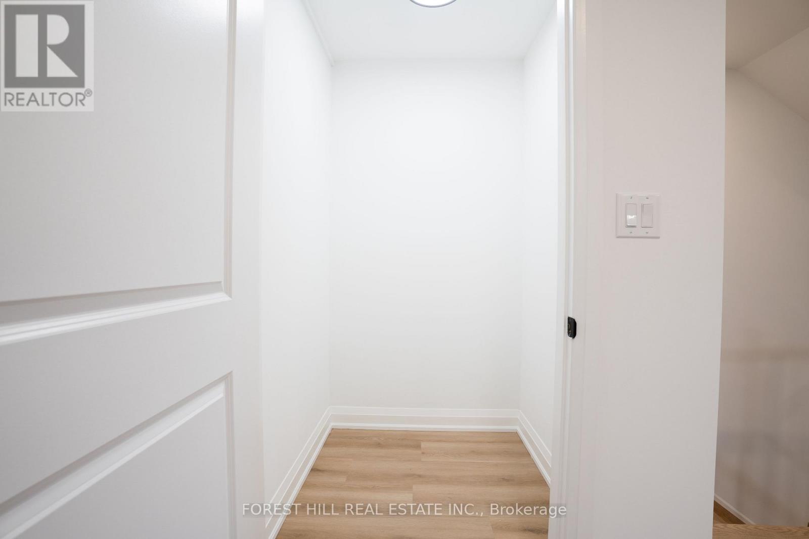A - 221 Churchill Avenue, Toronto, Ontario  M2R 1E2 - Photo 22 - C12931316