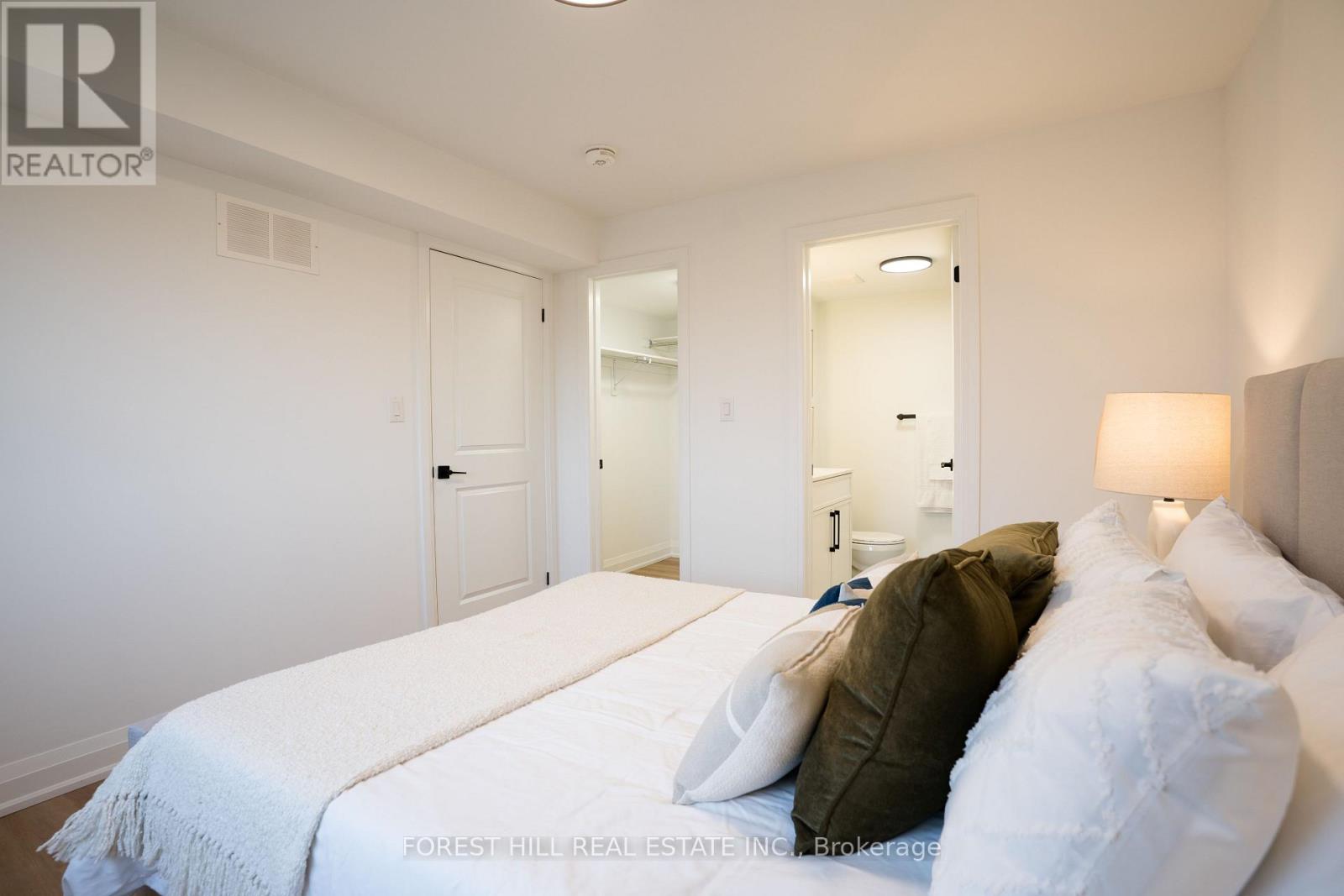 A - 221 Churchill Avenue, Toronto, Ontario  M2R 1E2 - Photo 27 - C12931316